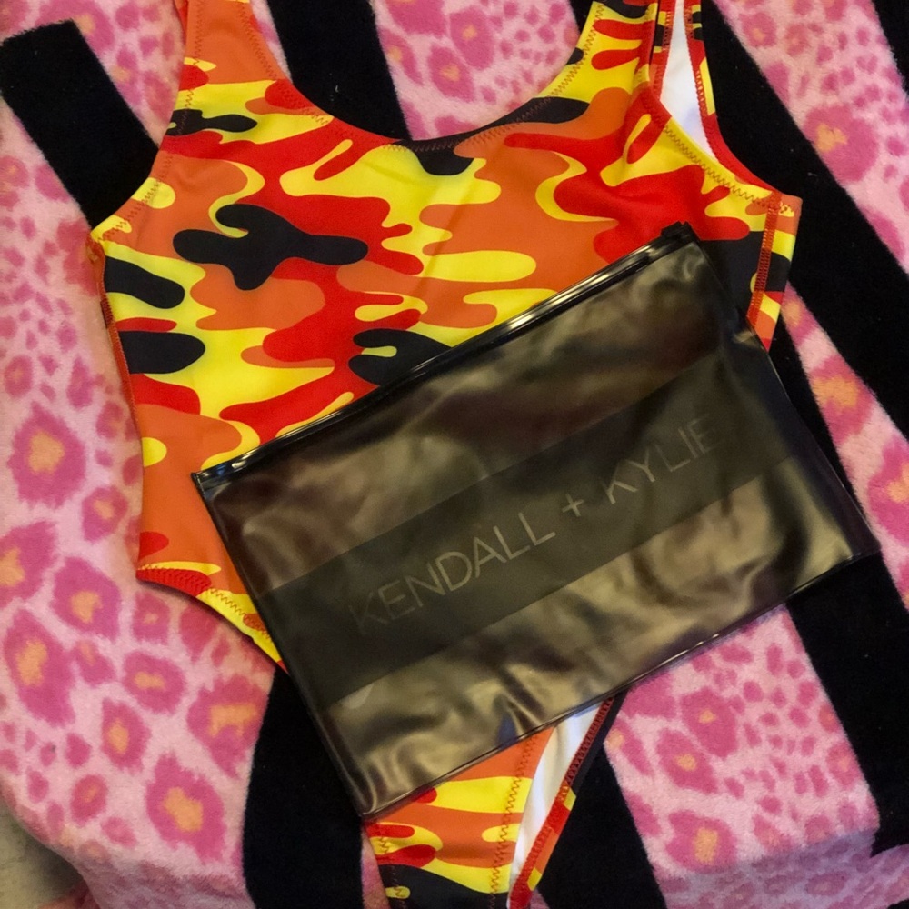 ❌SOLD❌Kendall & Kylie camo one piece swimsuit